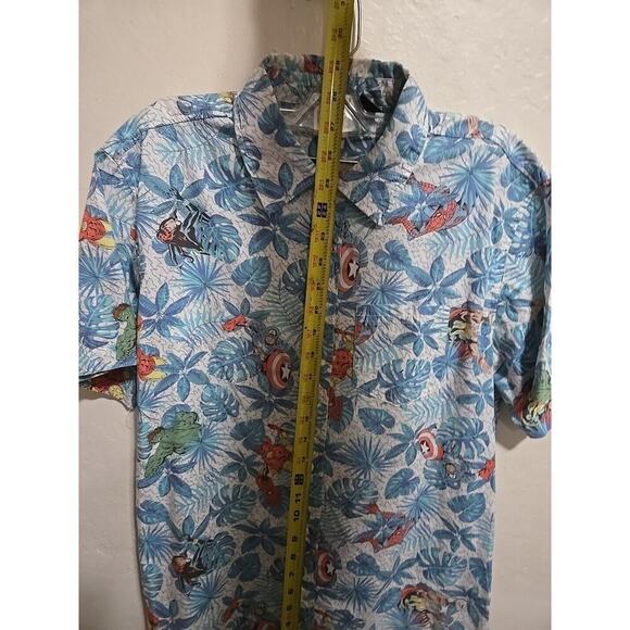 Marvel Avengers Hawaiian Print Button Up Shirt Men’s Small Short Sleeve Cotton - Picture 12 of 14